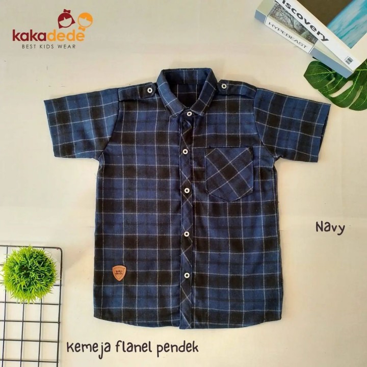EMRAN KEMEJA FLANEL BY KAKADEDE