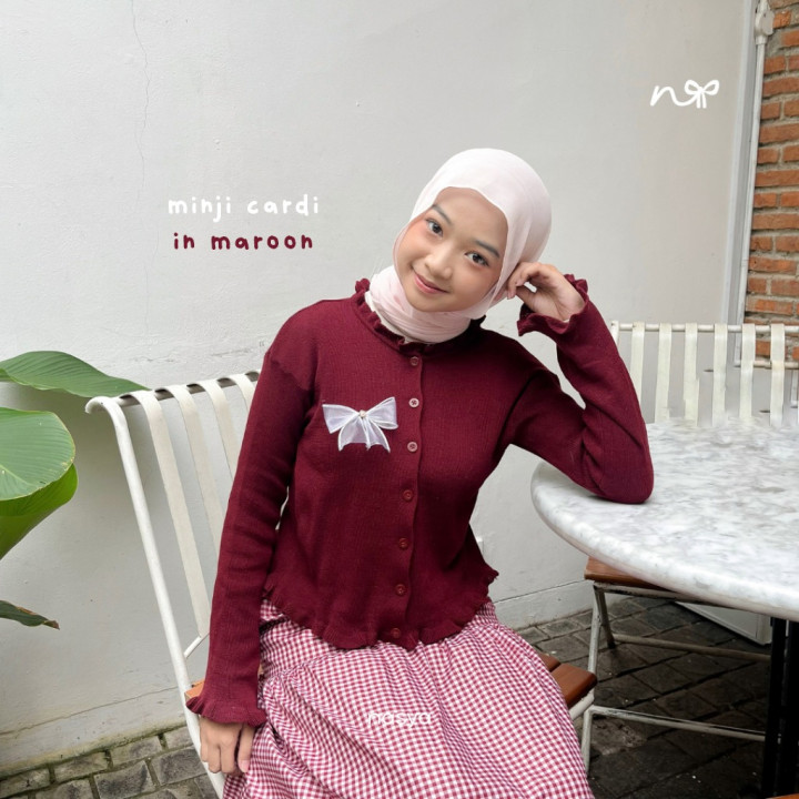 FAST PO MINJI BOW CARDIGAN