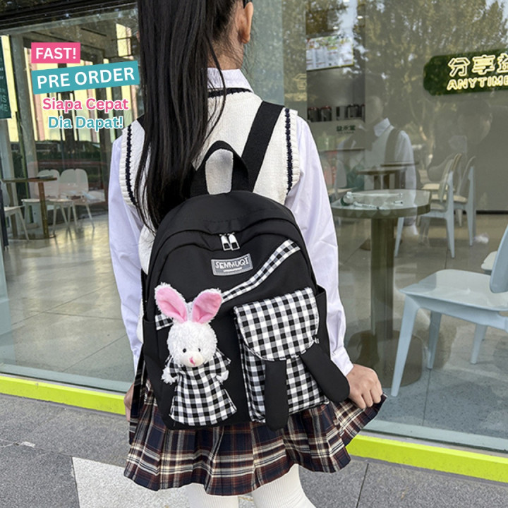 FAST PO BUNNY SQUARE BACKPACK