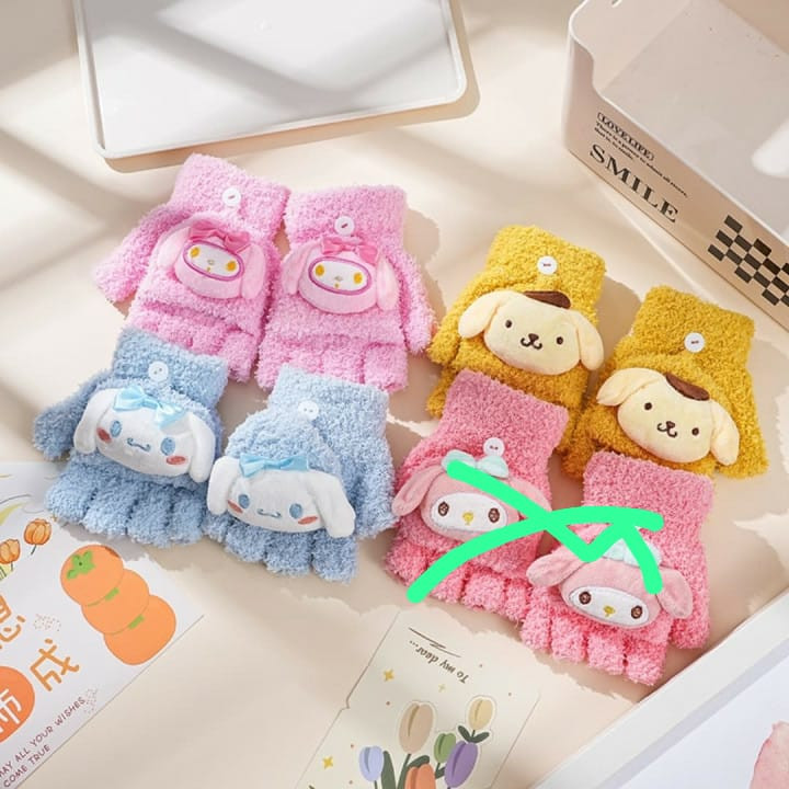 FAST PO SERI 5 SANRIO GLOVES