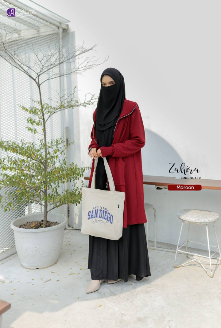 PO ZAHIRA LONG OUTER BY ALIETHA