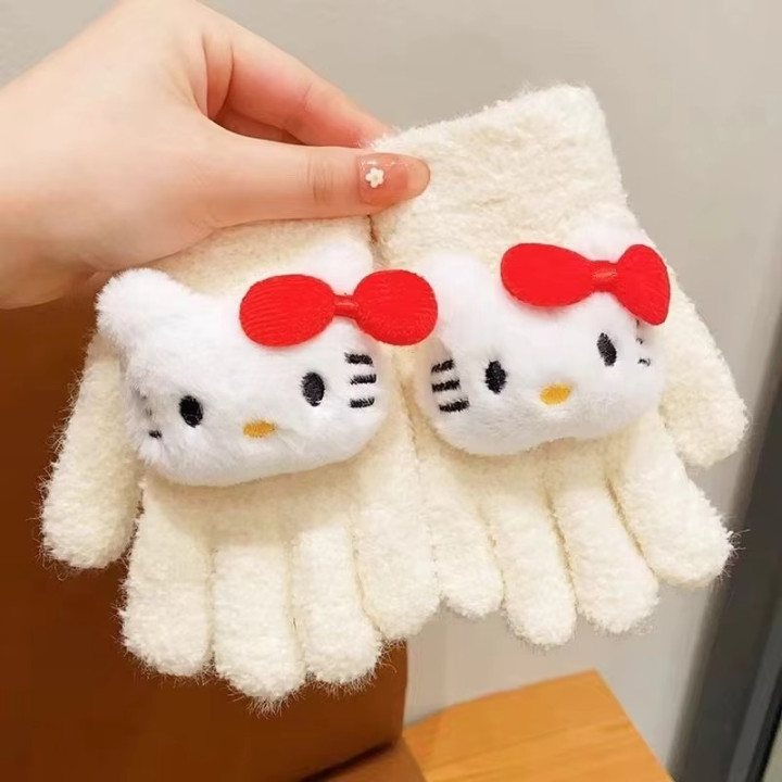 FAST SERI 1 SANRIO GLOVES