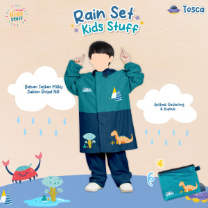 PO RAIN SET BY UPRIGHT KIDS STUFF