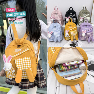 FAST PO BUNNY SQUARE BACKPACK