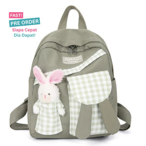 FAST PO BUNNY SQUARE BACKPACK